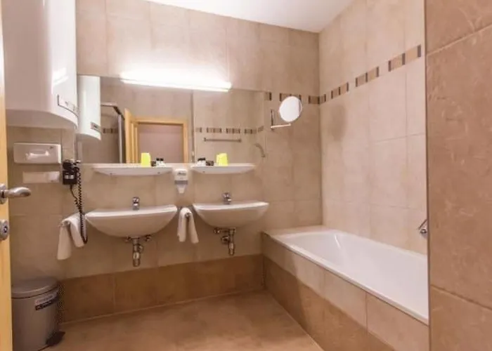 Typ B - Fuer 2 Bis 4 By Interhome Apartament Bad Kleinkirchheim